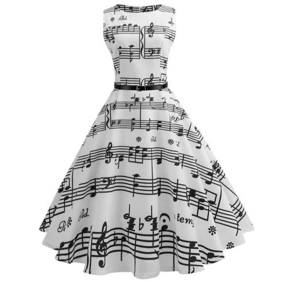 Dresses & Skirts - Vintage Style Music Print Dress